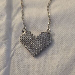 Elegant Silver Heart Necklace Approx 16''